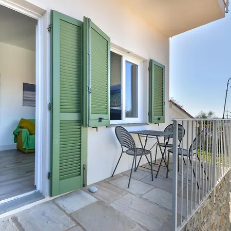 Apartment Il Quartiere Giglio Pomonte